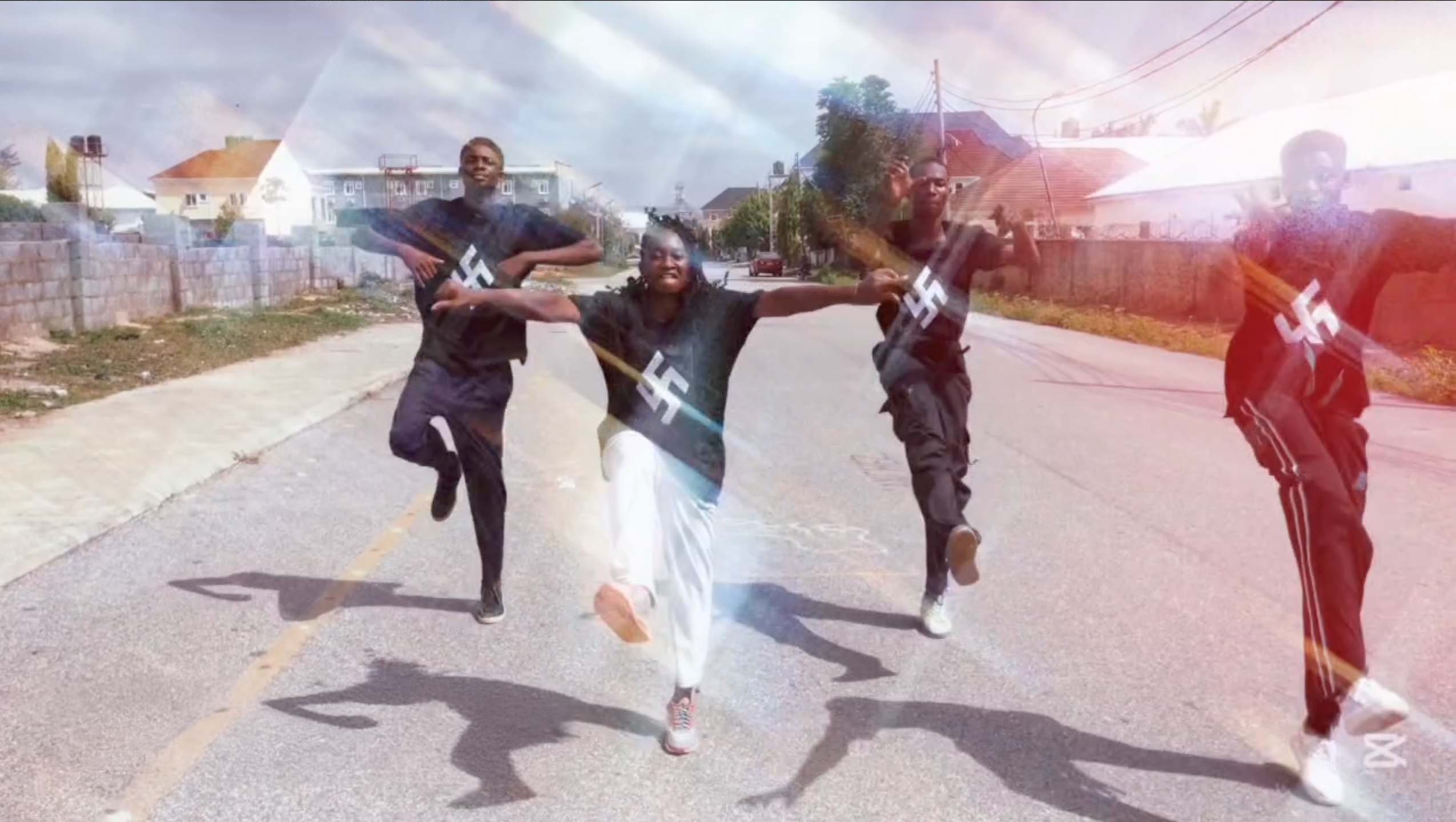 Dynamic group running with energy